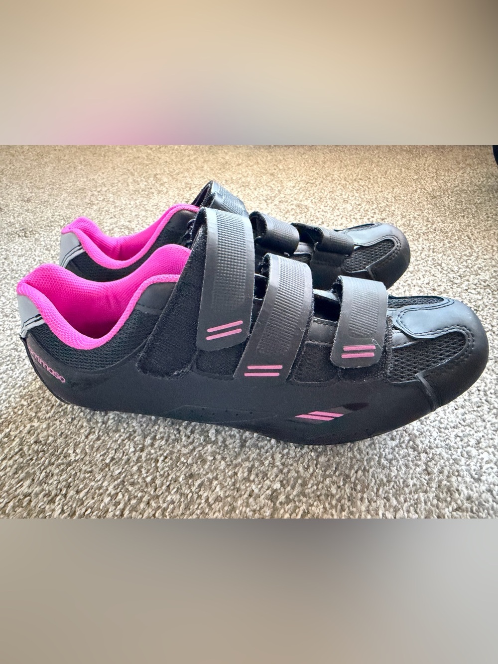 Tommaso black & pink cycling shoes with delta cleats